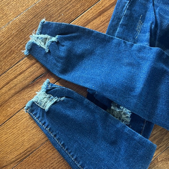 Maternity jeans size small - Picture 3 of 5